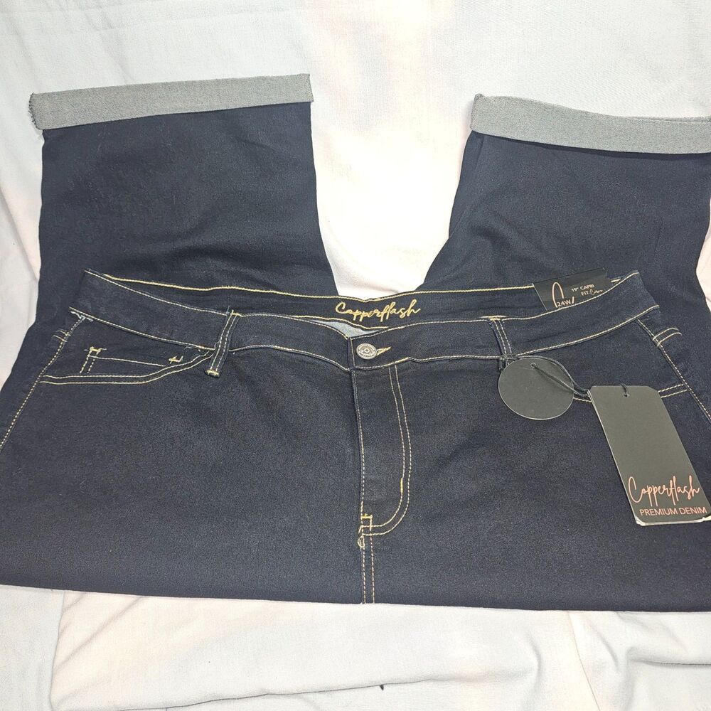 Copperflash Premium Denim Capri Jeans Plus Size 24W Mid Rise Dark Wash NWT